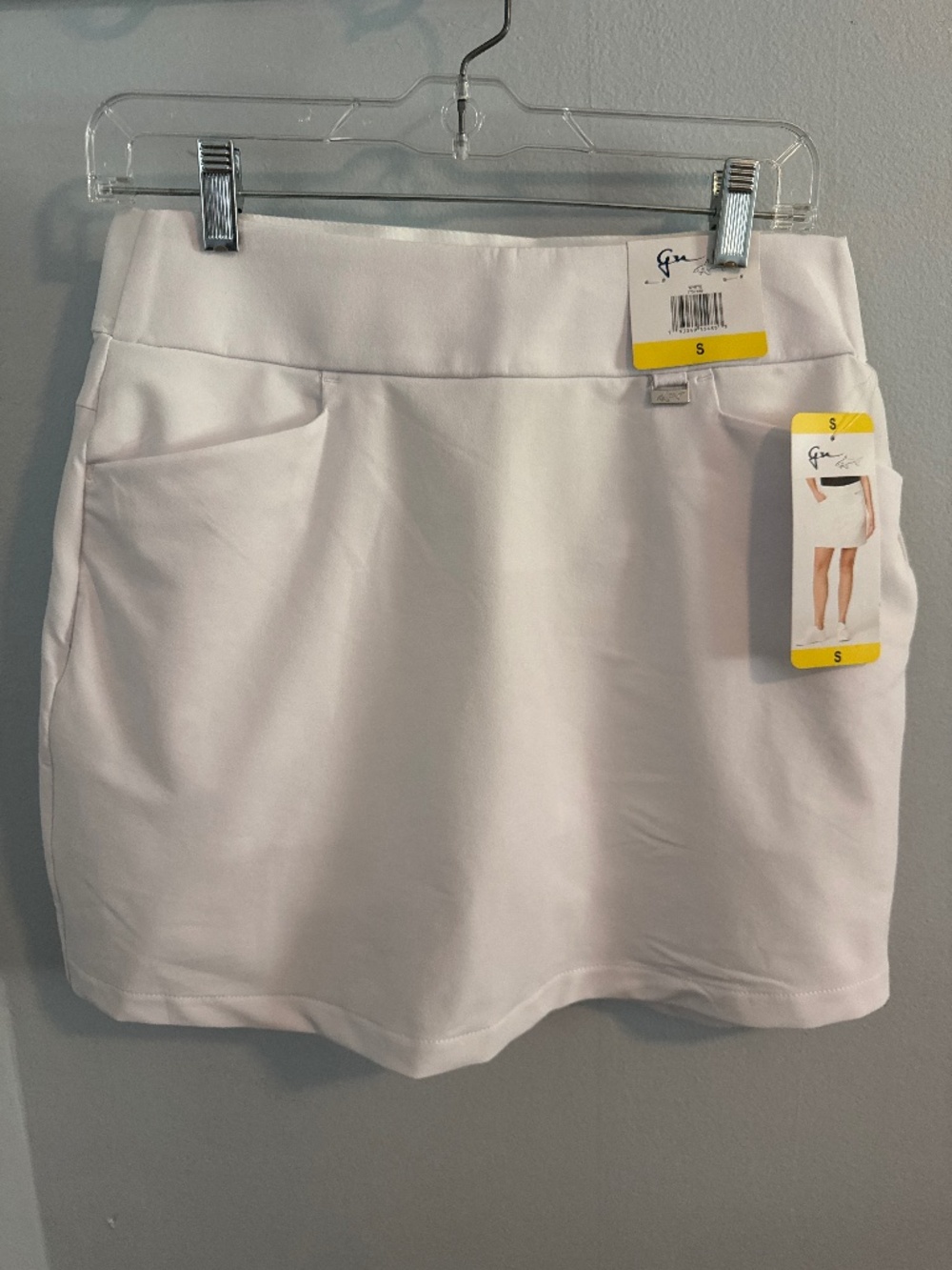 Greg Norman skirt